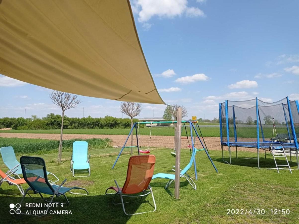 ברז'יס Lux Living Apartments Budic Near Terme Catez מראה חיצוני תמונה
