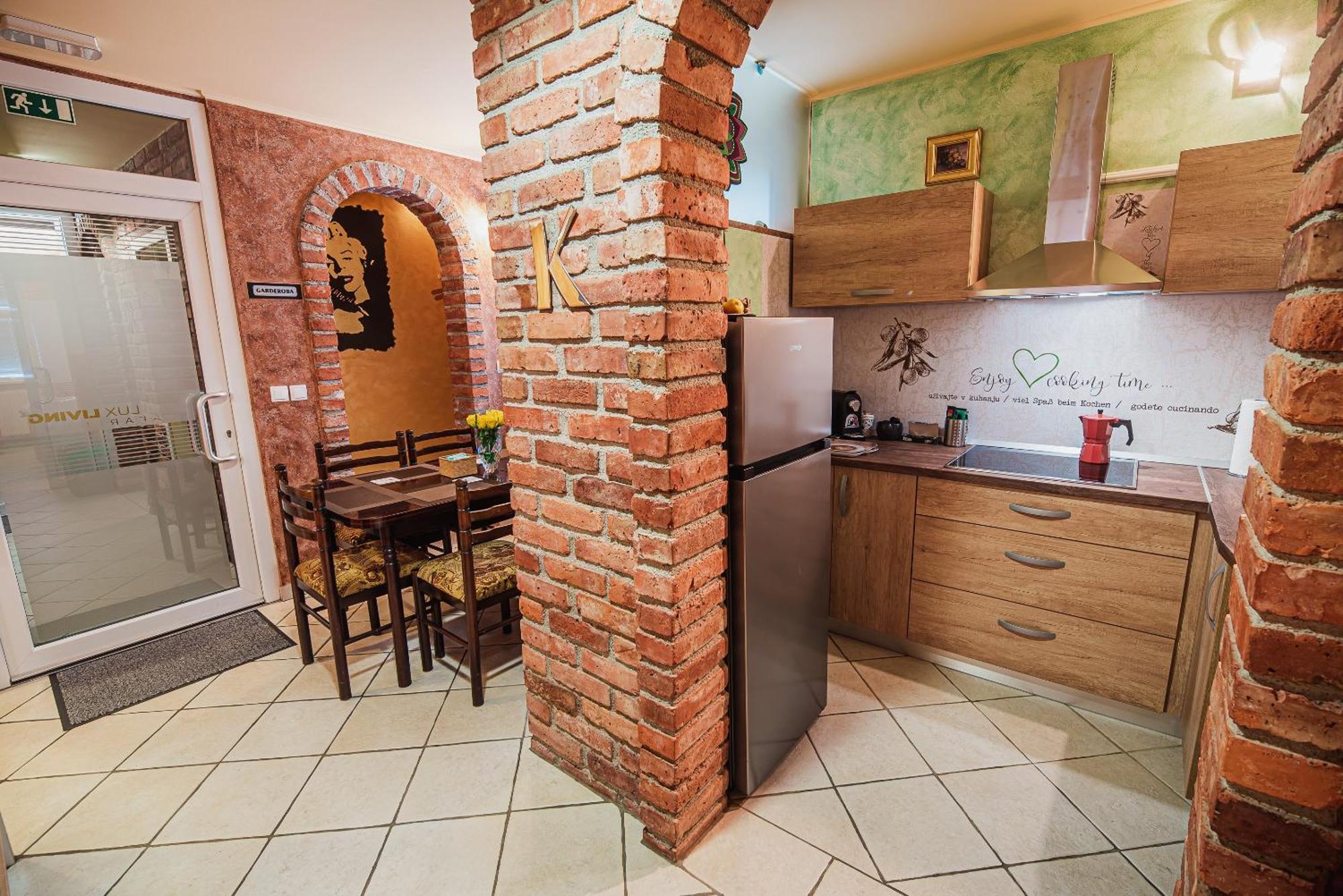 ברז'יס Lux Living Apartments Budic Near Terme Catez חדר תמונה